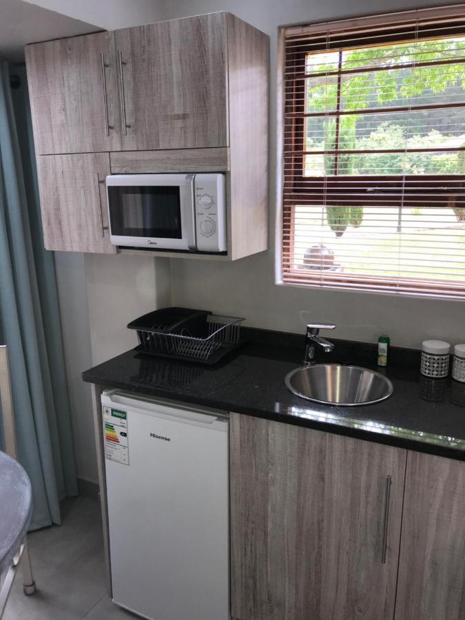 Cul De Sac - Accommodation George Extérieur photo