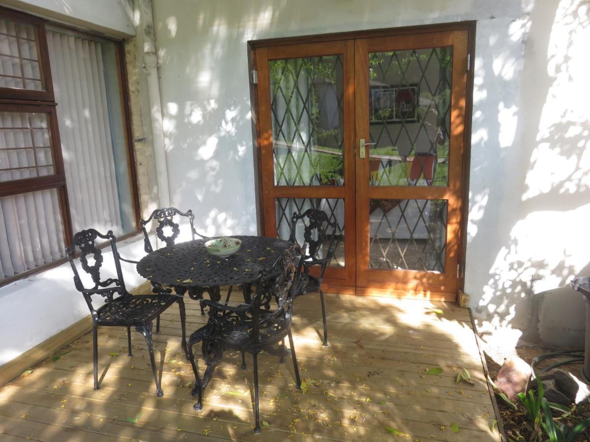 Cul De Sac - Accommodation George Extérieur photo
